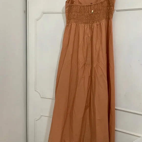 Farm Rio Maxi Dress – Size L (G) – Nude/Peach Tone - Picture 6 of 7